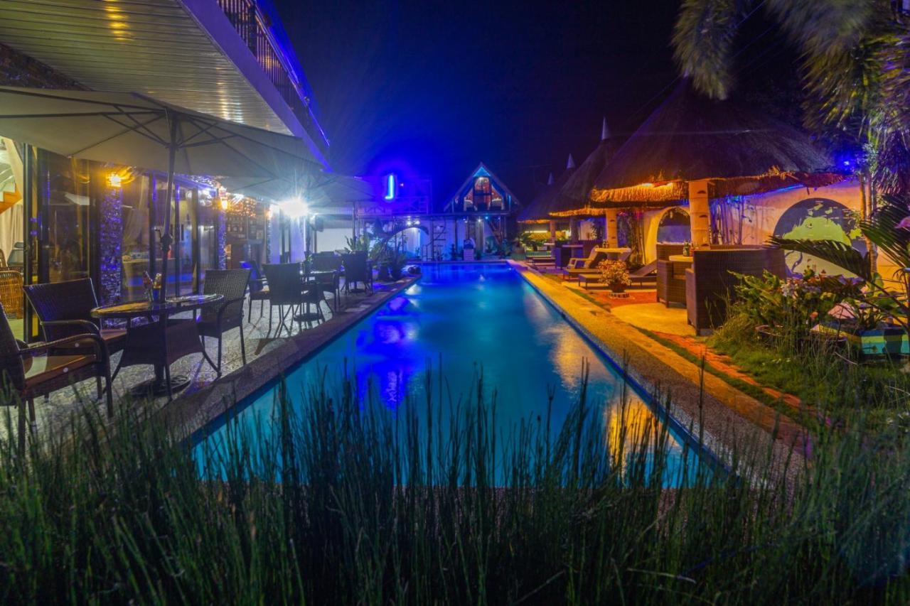Blue Moon Inn Дауис Экстерьер фото